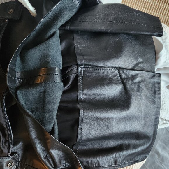 🇫🇷 Vintage Black Leather Mini Skirt - Made in France - Sz 6 - Picture 11 of 14